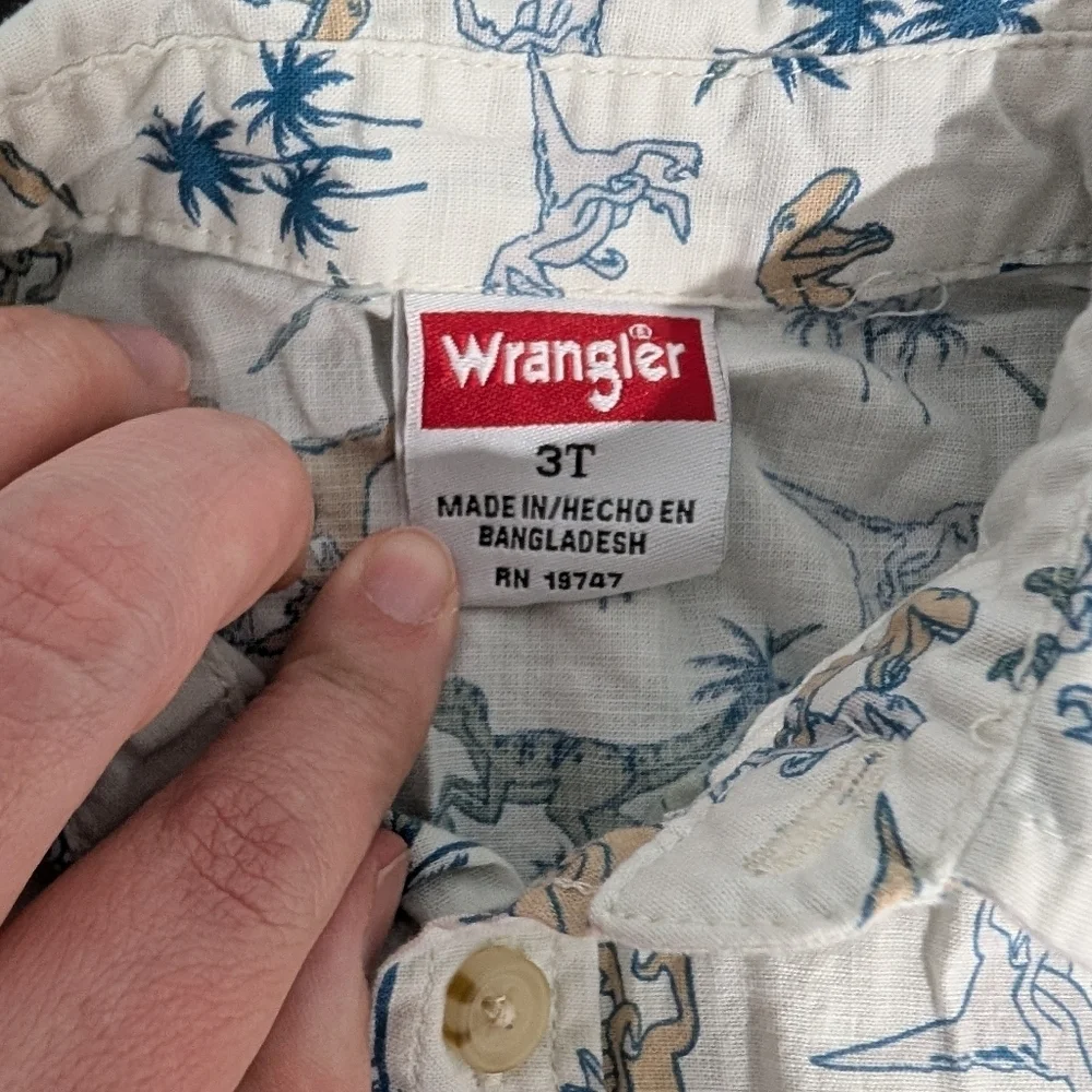 Wrangler Toddler Boy Dinosaur Print Button Down Shirt and Blue Shorts Set 3T